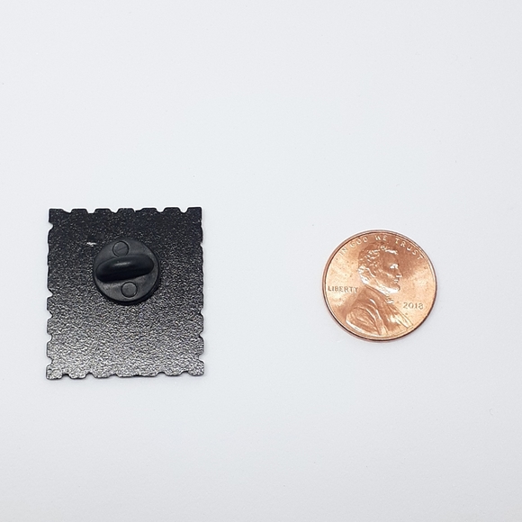 Funny guy picking nose enamel pin nose picker - Picture 2 of 2